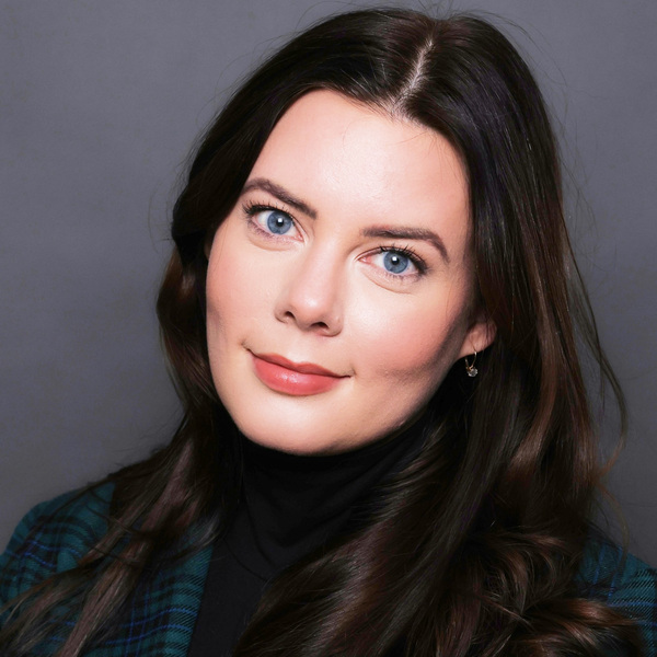 Dr. Elizabeth Mateer